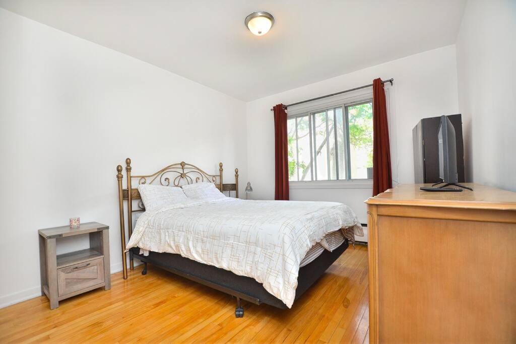Coquette 3.5 Pour 4 Personnes Apartman Montréal Kültér fotó